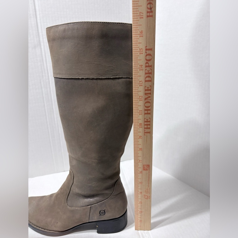 Women's Born Taupe Knee-High Nubuck Leather Boots.‎ Soft Fleece Insulation. Zip - Picture 13 of 16